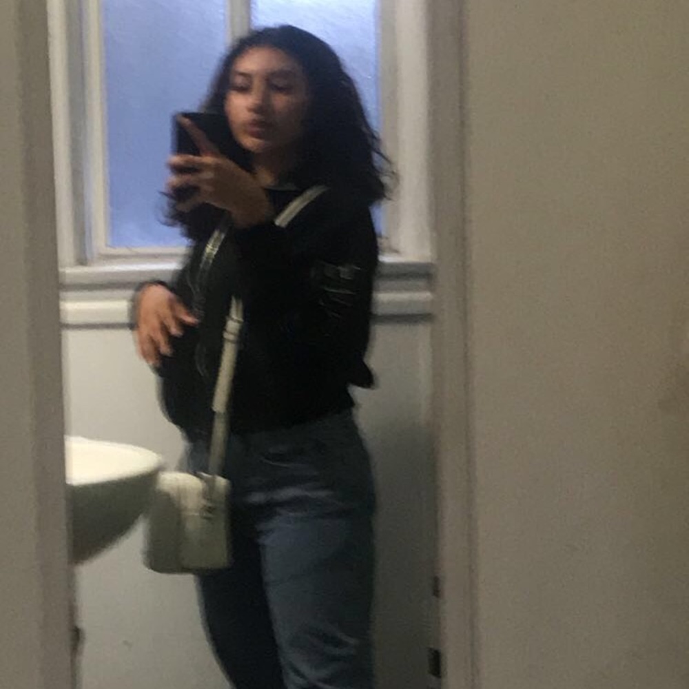 Meet your Posher, Mikayla